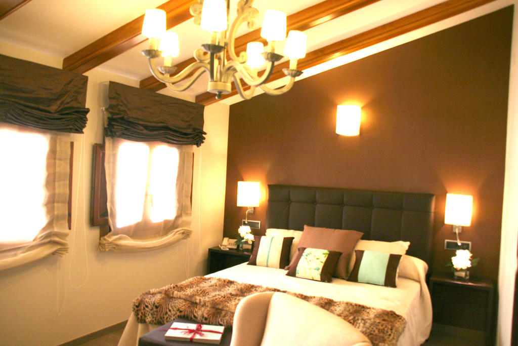Hotel Castillo De 알퀘자르 외부 사진