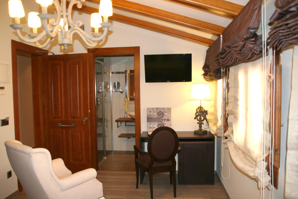 Hotel Castillo De 알퀘자르 객실 사진